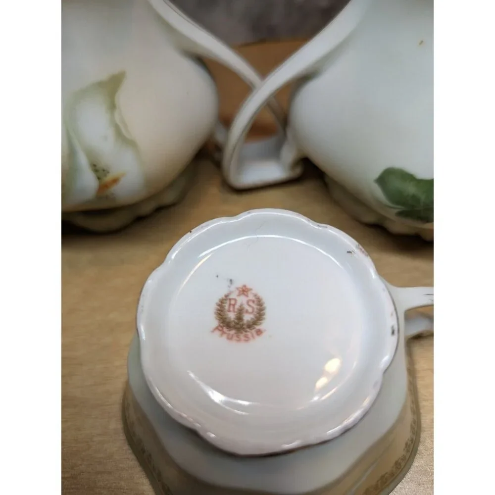 Antique RS Germany/Prussia Sugar Bowl Creamer 6 cups & 6‎ saucers Calla Lily